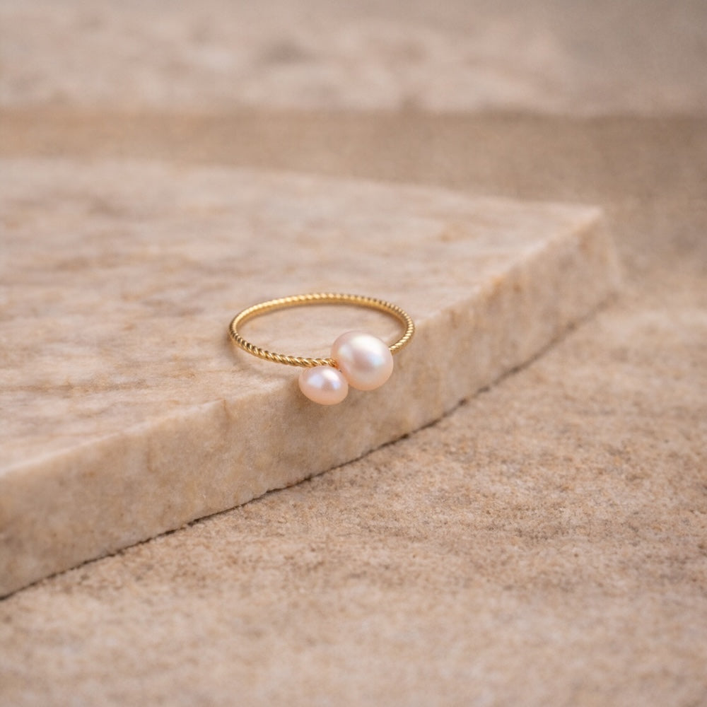 Balance Pearl Ring